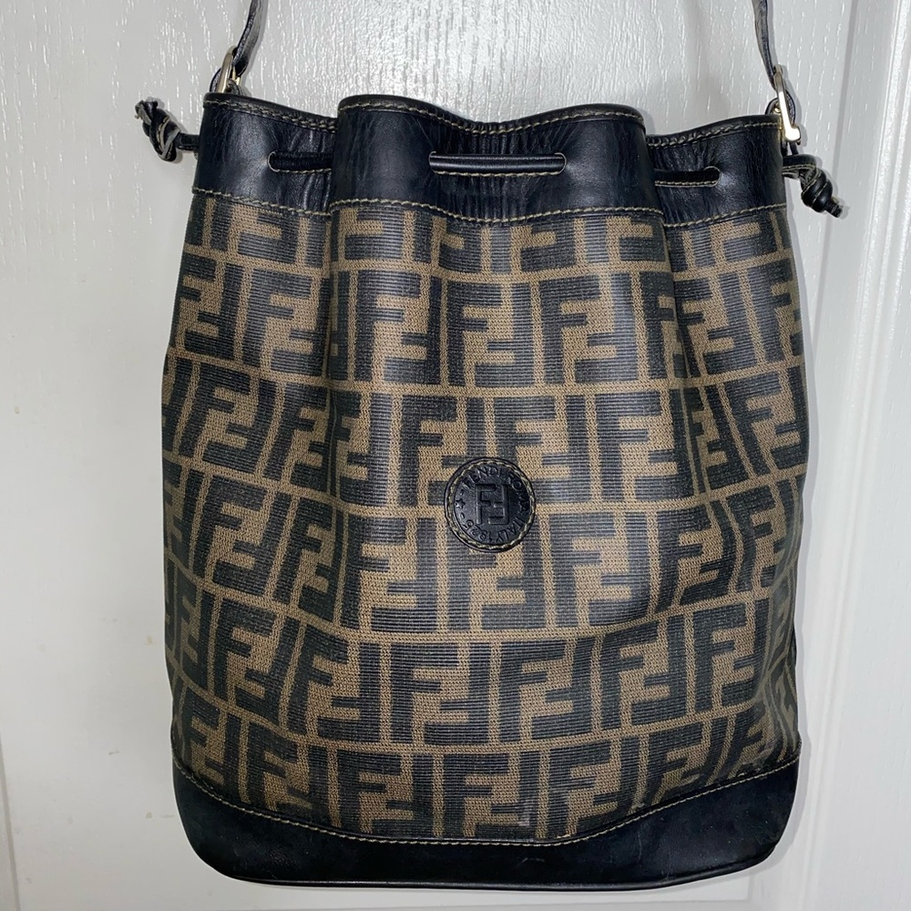 Rare Vintage Fendi Zucca bucket bag - AUTHENTIC